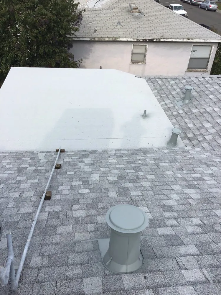 Slide of Rodriguez Roofing Pros