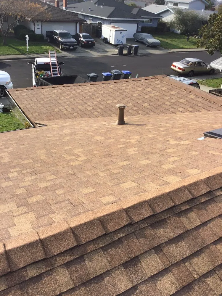 Slide of Rodriguez Roofing Pros