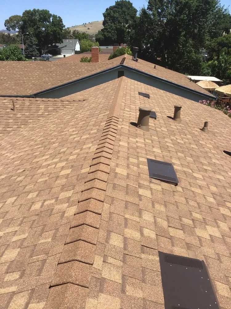 Slide of Rodriguez Roofing