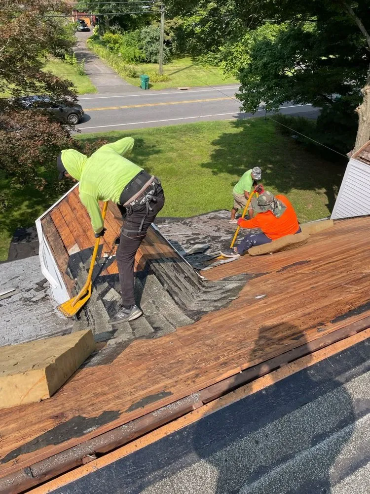 Slide of Rodyben 7 Construction