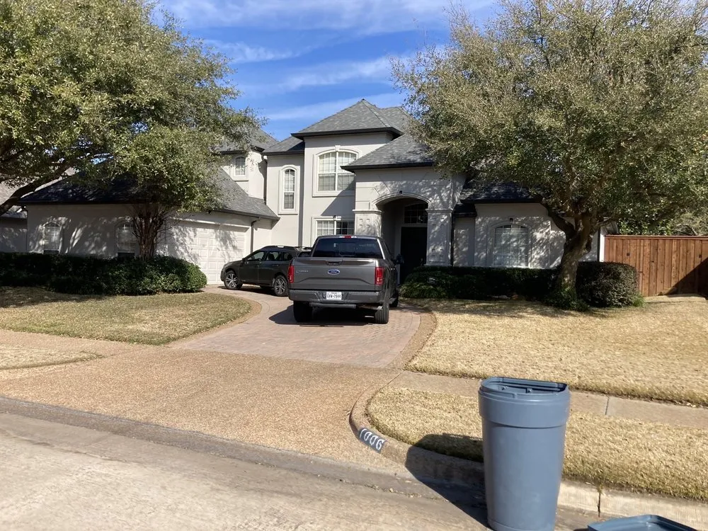 Slide of Roger The Roofer