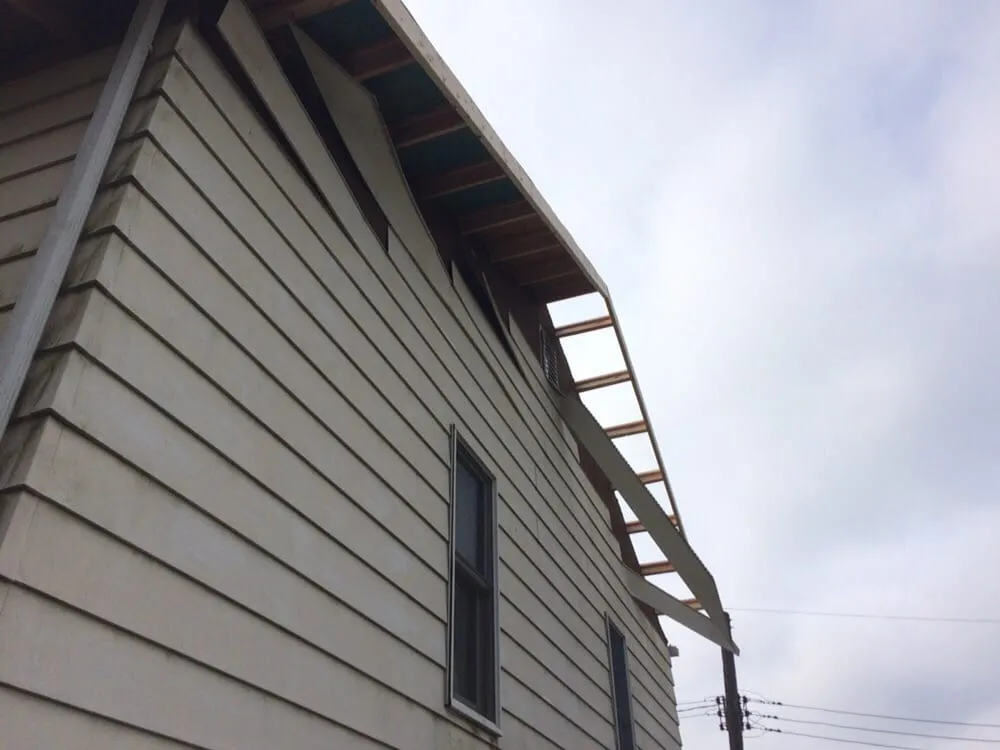 Slide of Roger's Roofing & Remodeling