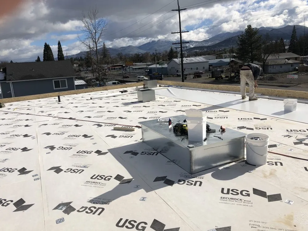 Slide of Rogue Valley Roofing