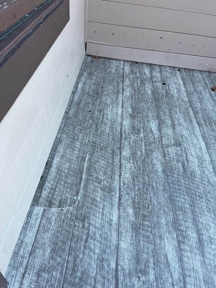 Slide of Rogue Valley Roofing