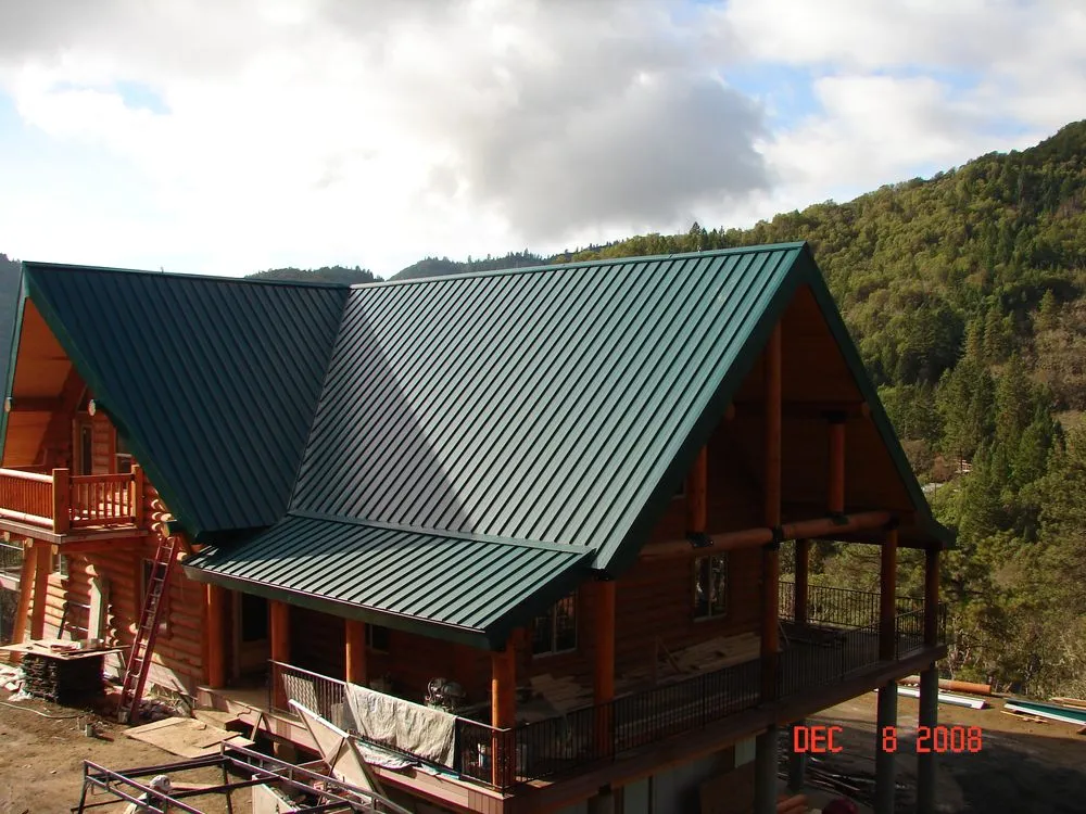 Slide of Rogue Valley Roofing