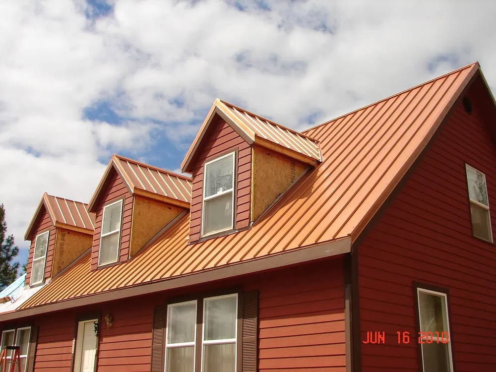 Slide of Rogue Valley Roofing