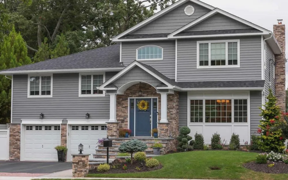 Slide of ROI Renovations