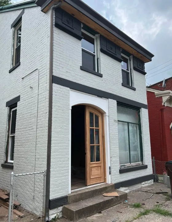 Slide of ROI Renovations