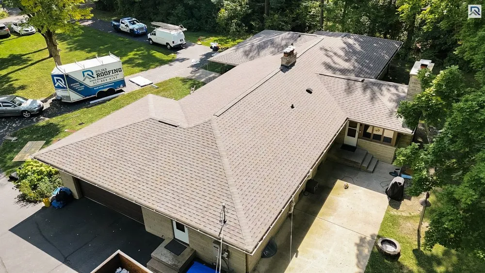 Slide of Rojas Roofing - Indianapolis