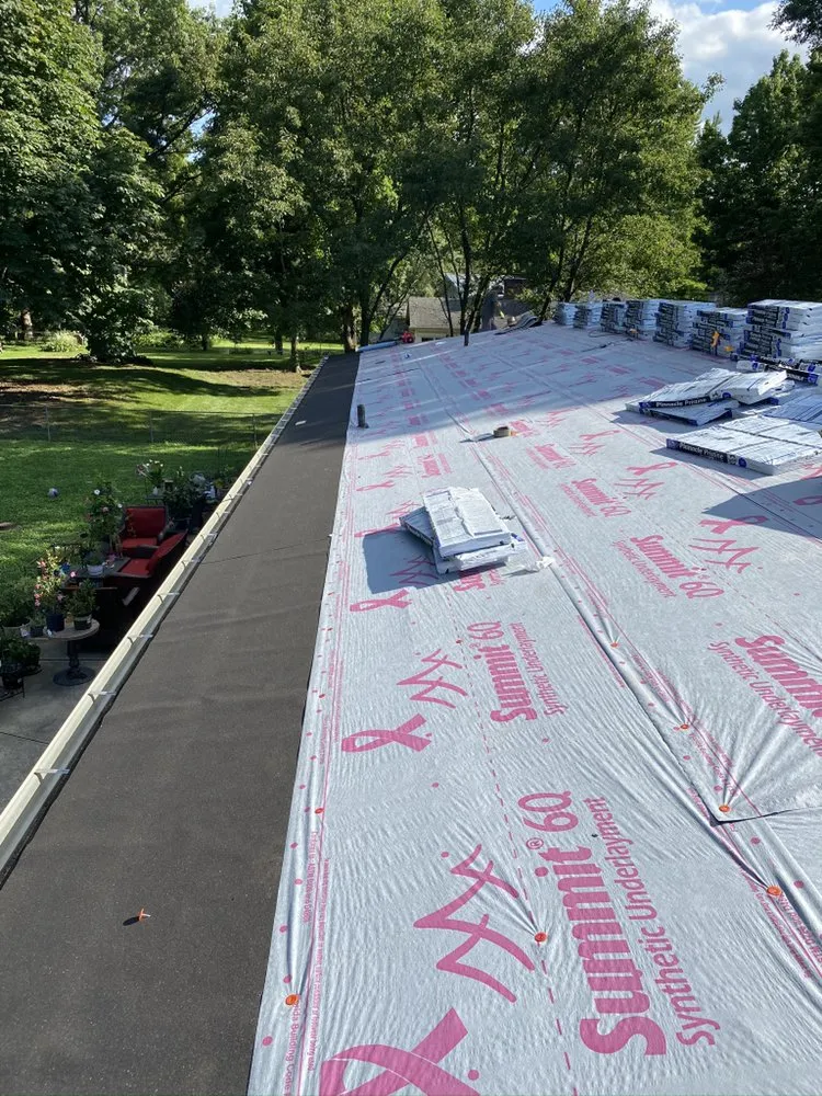 Slide of Rojas Roofing, Noblesville