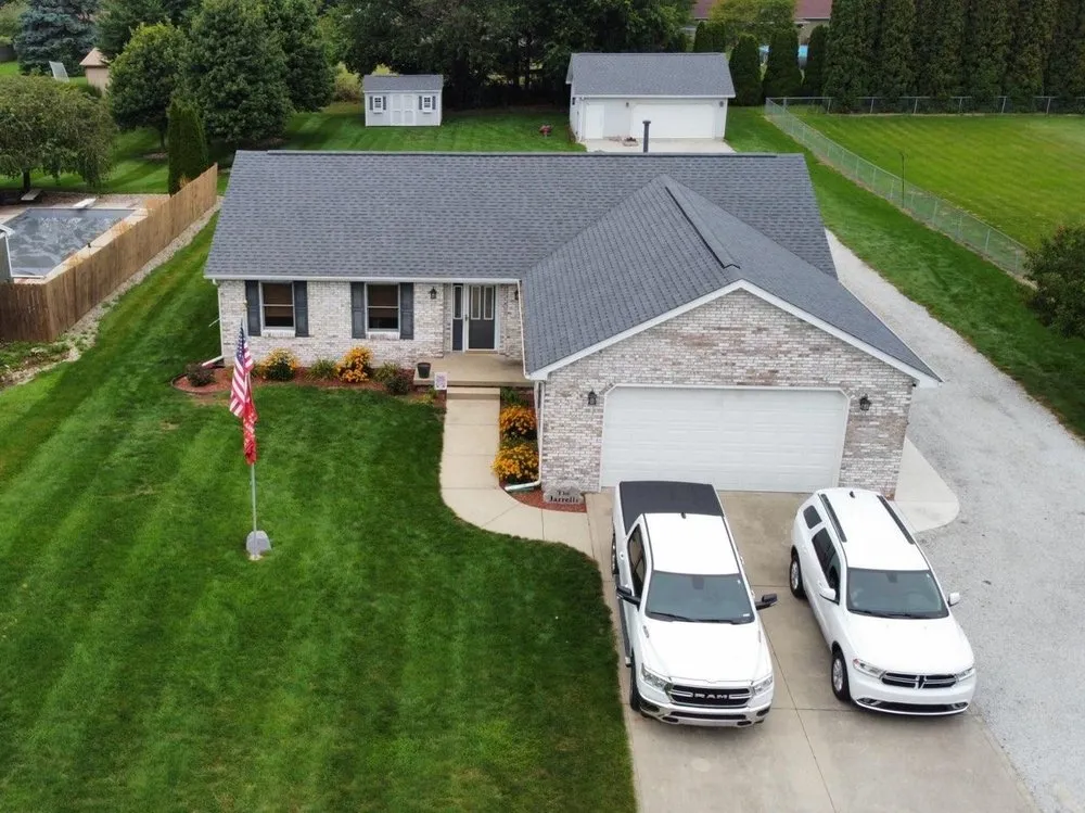 Slide of Rojas Roofing, Noblesville