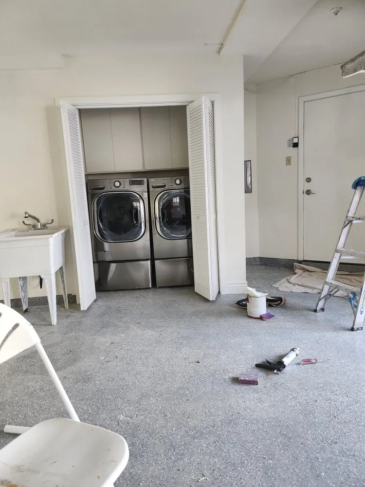 Slide of Rolando Chitiquez