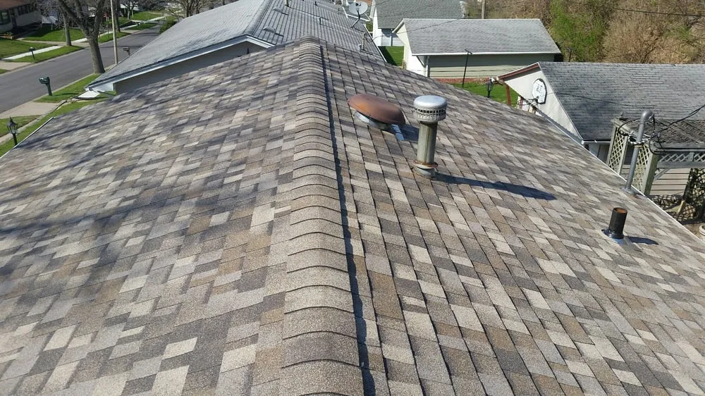 Slide of Rolando Palma Roofing and Siding