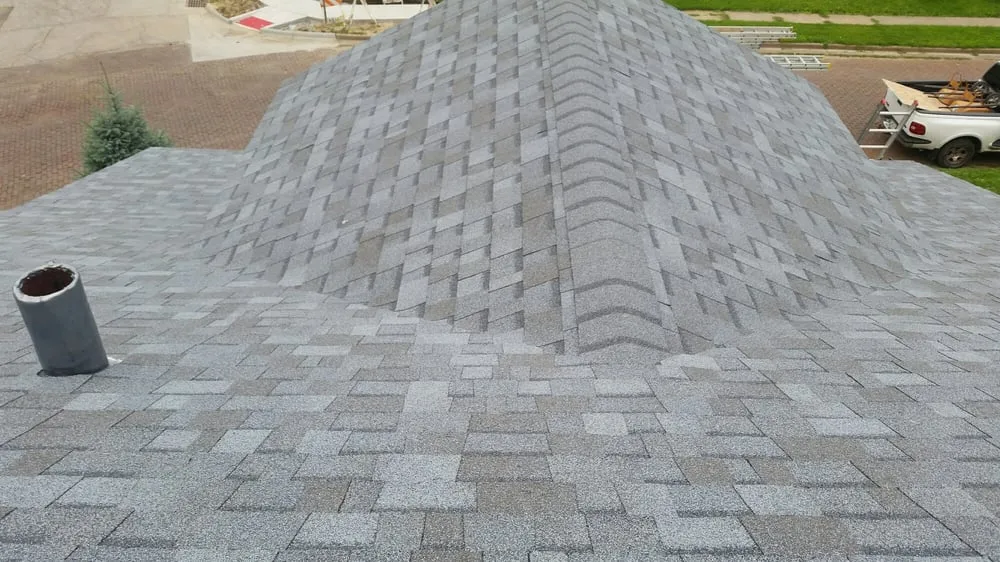 Slide of Rolando Palma Roofing and Siding