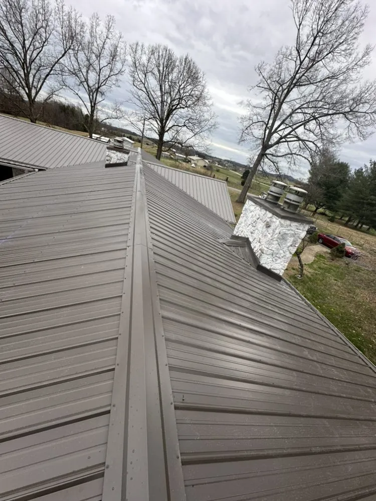 Slide of Rolando Roofing