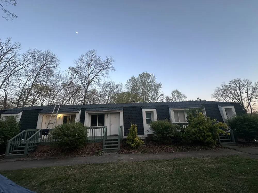 Slide of Rolando Roofing