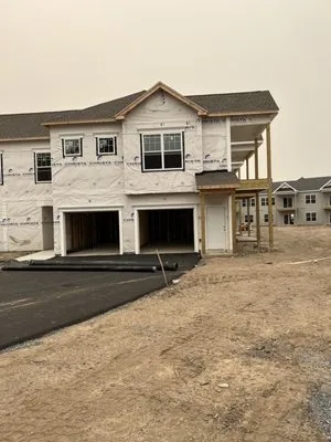 Rolando’s Construction And Repair Company