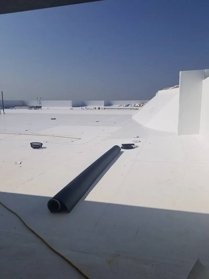 Slide of Roland's Roofing