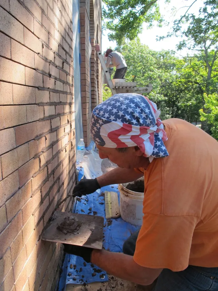 Slide of Rollin Contracting