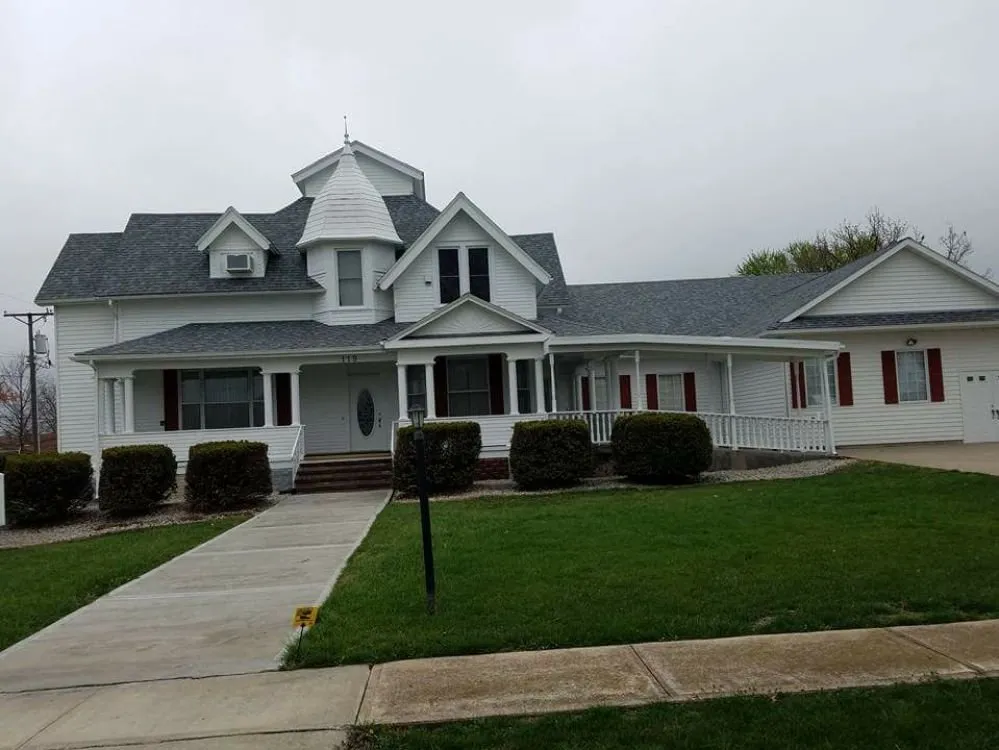 Trusted roof replacement in Edwards, MO - Rolling Perfection
