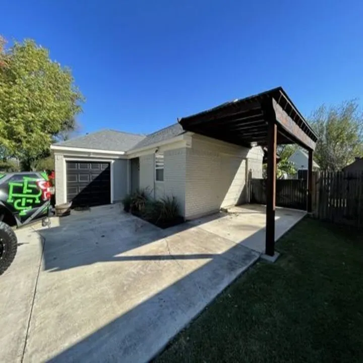 Slide of Rollins Fence And Exteriors