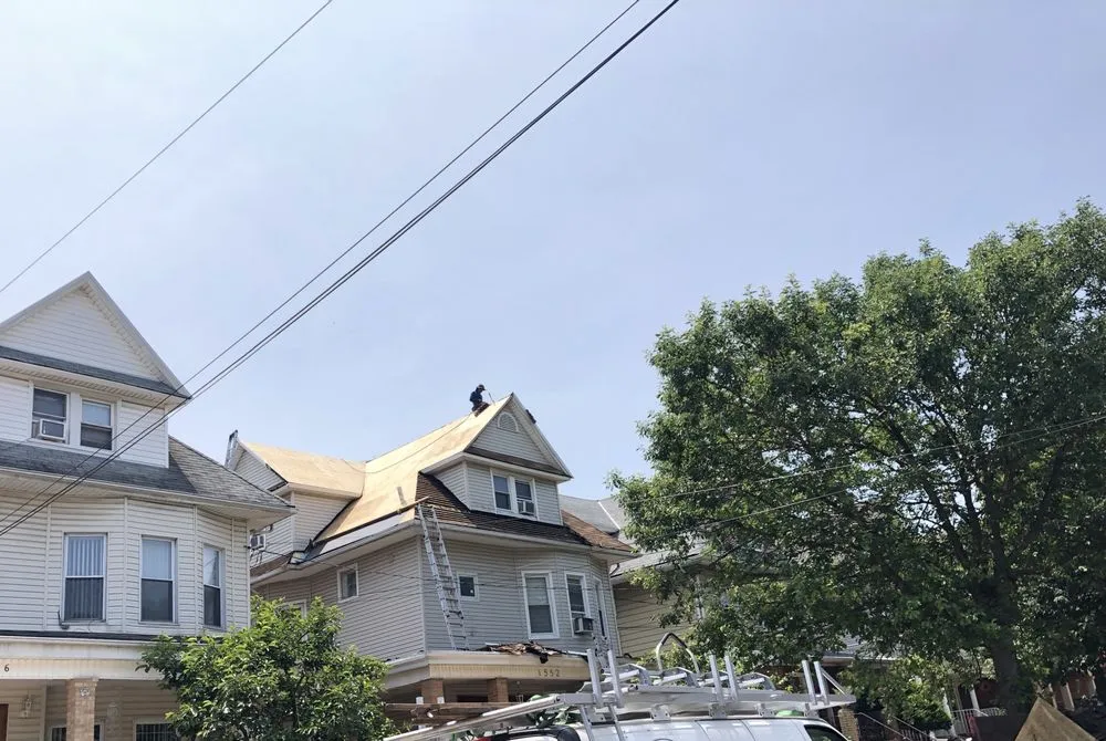 Slide of Roman Roofing