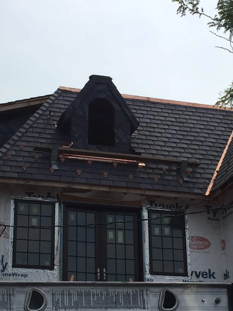 Slide of Roman Roofing