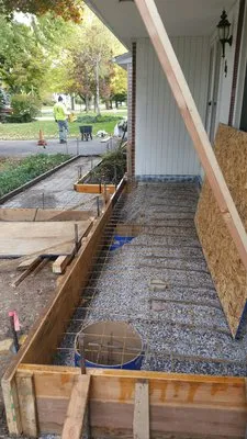 Romeo's Superior Improvements Logo