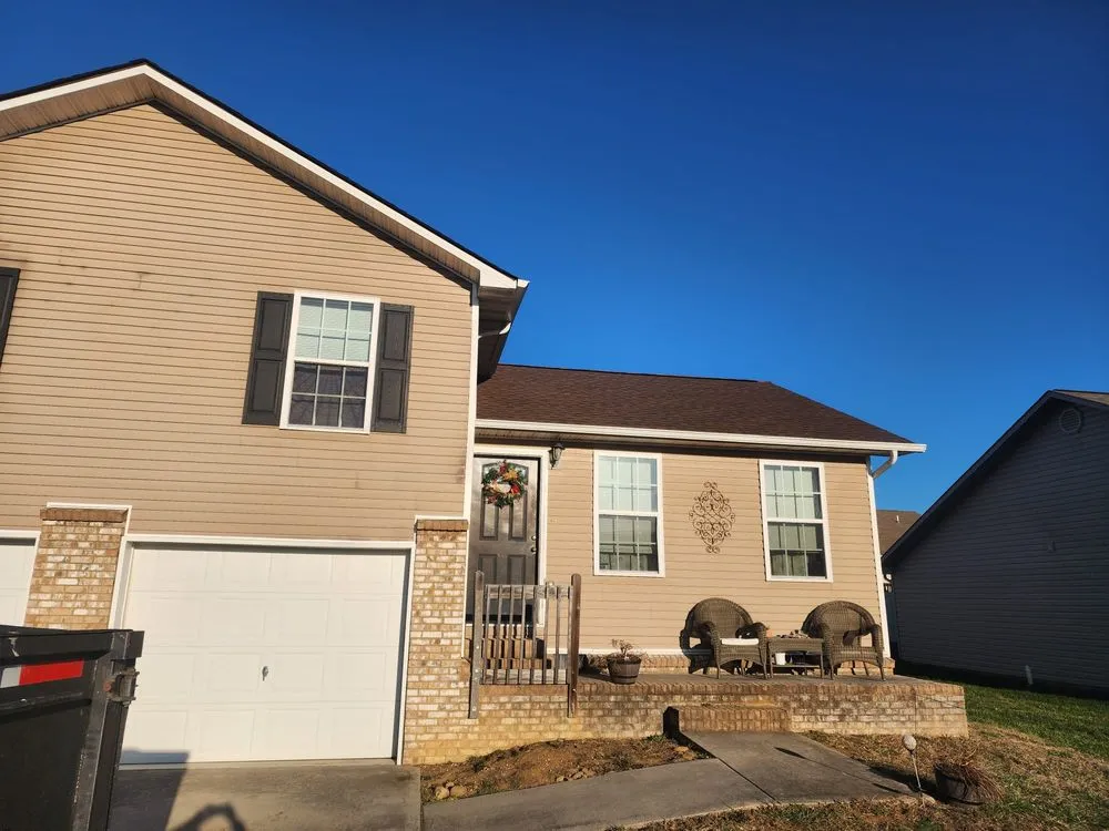 Slide of Romero Pro Roofing