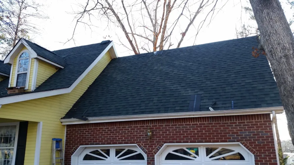 Slide of Romero Roofing and Services