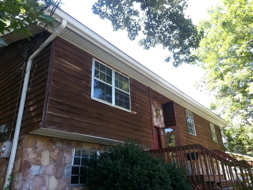 Slide of Romero Roofing and Services