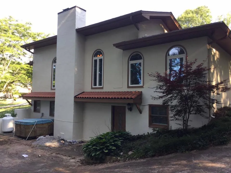 Slide of Romero Roofing and Services