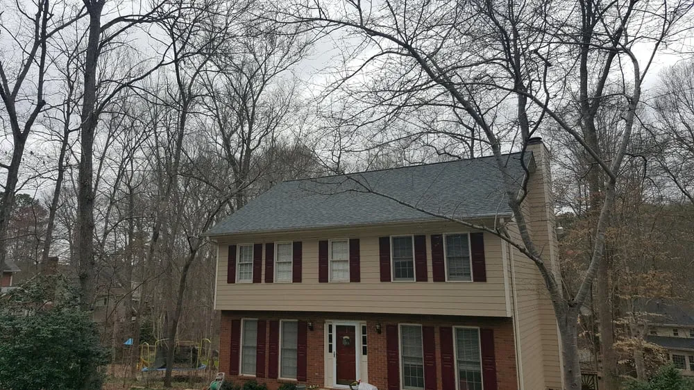 Slide of Romeros Quality Construction