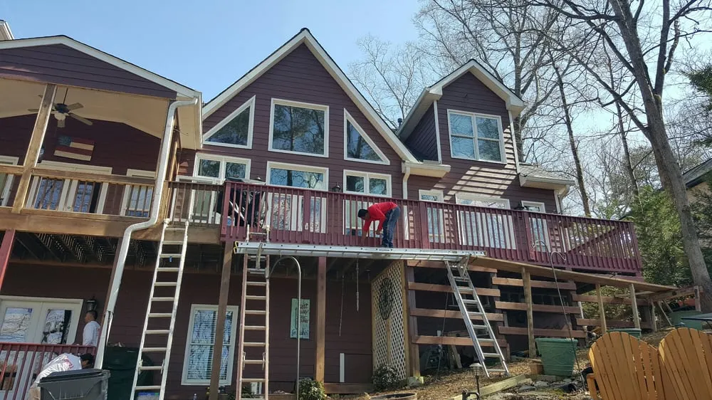 Slide of Romeros Quality Construction