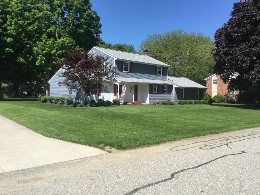 Slide of Ron Chapman Roofing
