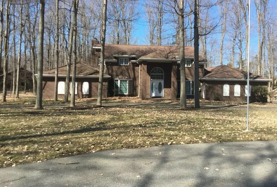 Slide of Ron Chapman Roofing