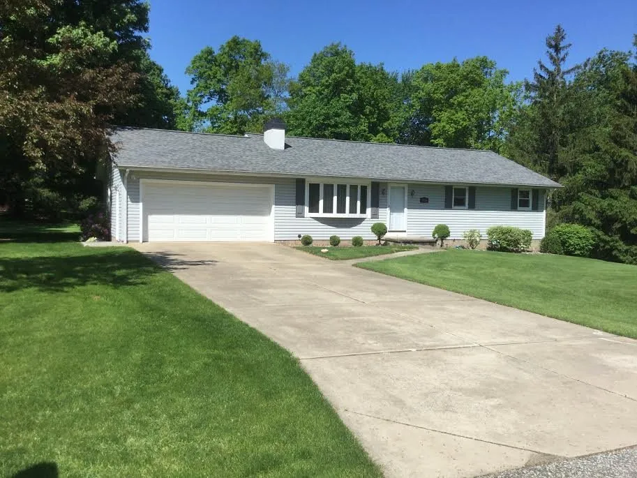 Slide of Ron Chapman Roofing