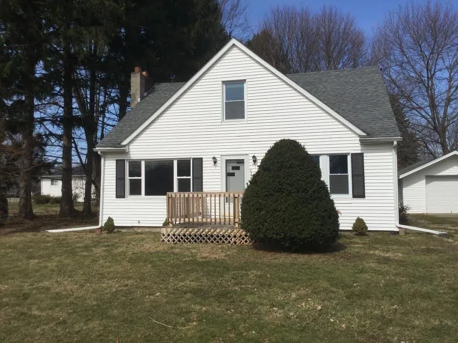 Slide of Ron Chapman Roofing