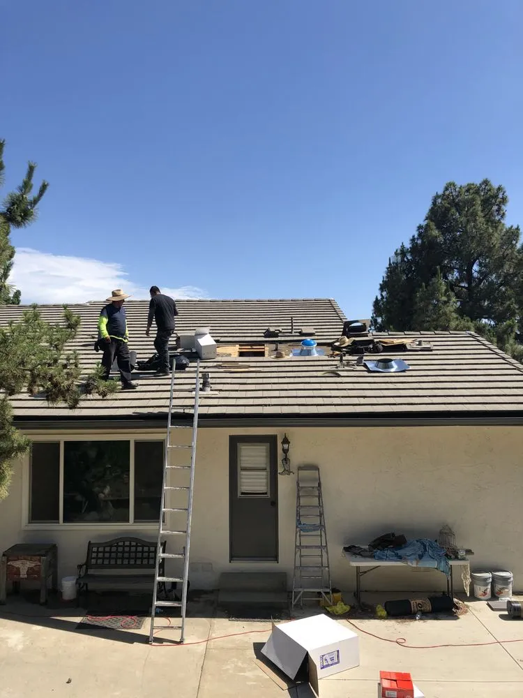 Slide of Ron Paveloff Roofing