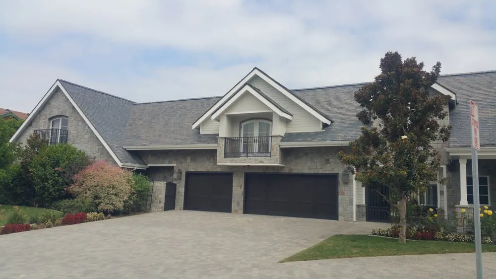 Slide of Ron Paveloff Roofing