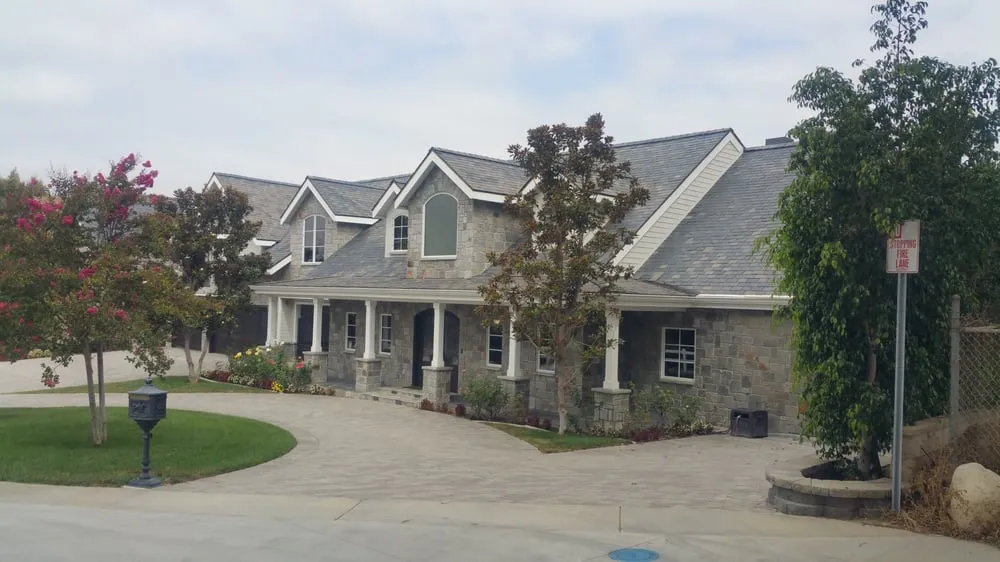 Slide of Ron Paveloff Roofing