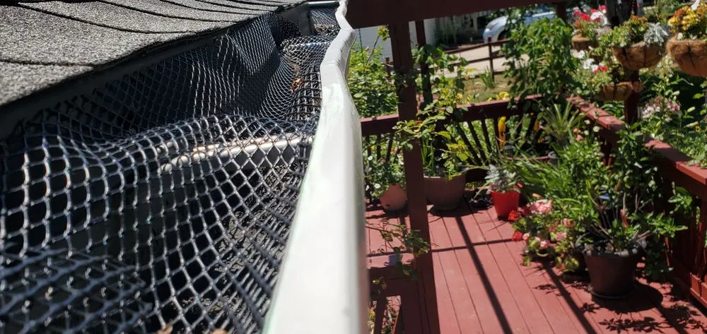 Slide of Ron's Roofing