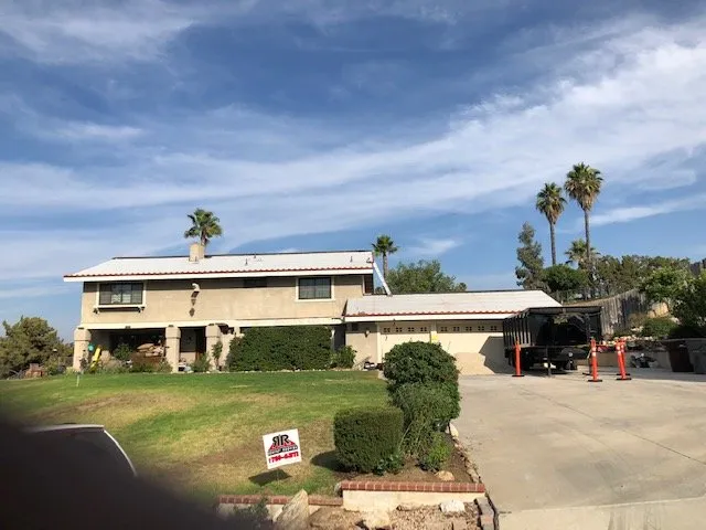 Slide of Ronstadt Roofing