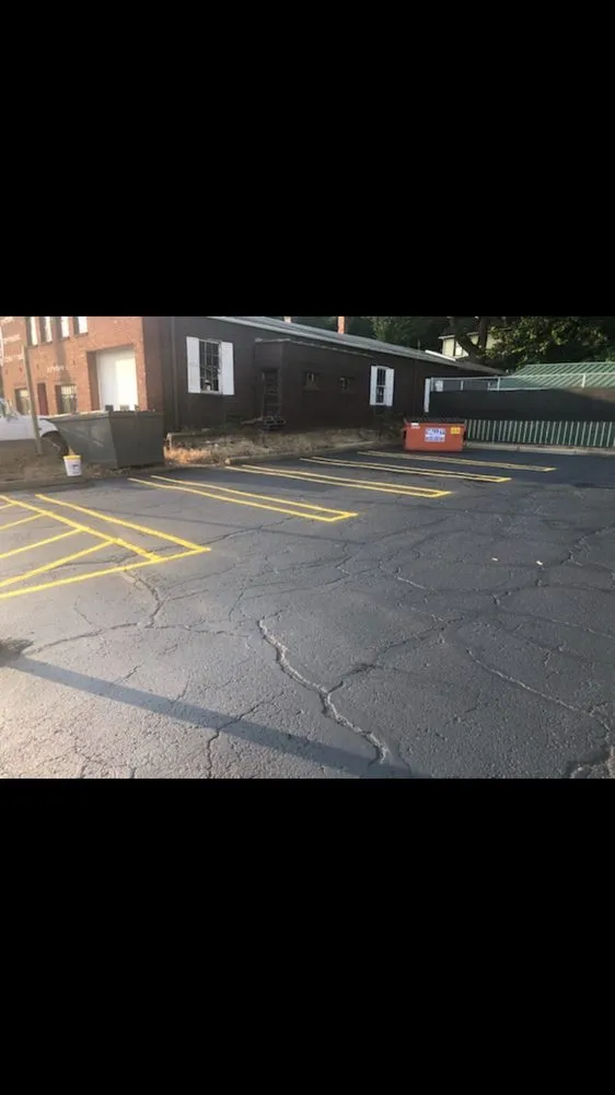 Slide of Roof & Driveways R Us