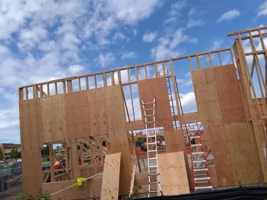 Roof And Frame Construction Logo