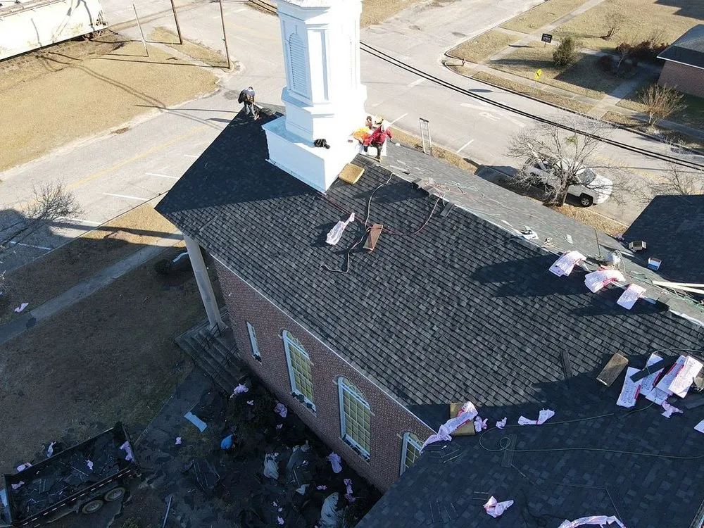 Slide of Roof and Restoration Experts