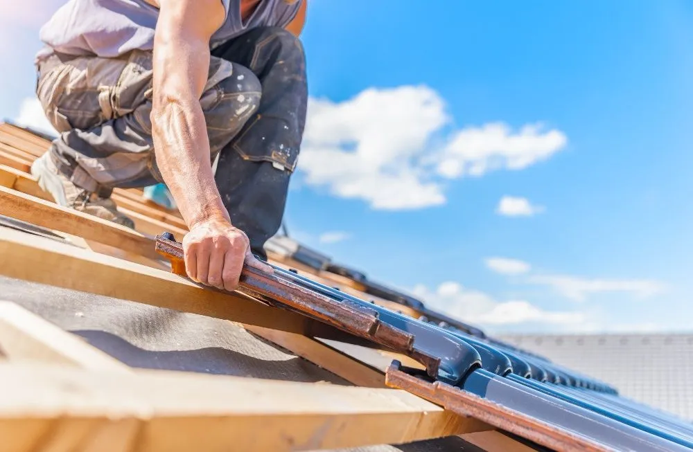 Slide of Roof Experts