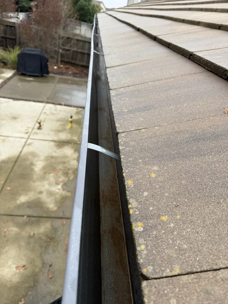 Slide of Roof Gutter Expert