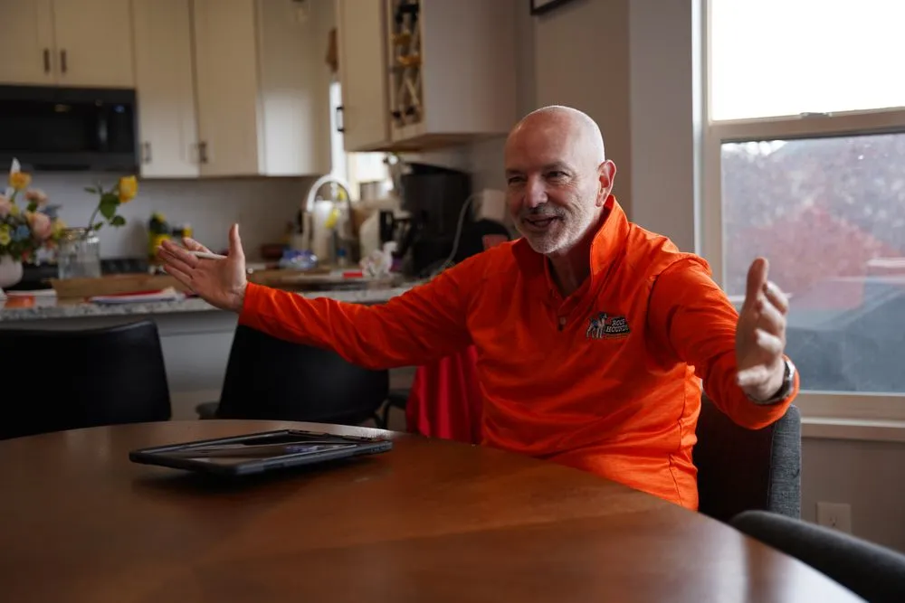 Slide of Roof Hounds