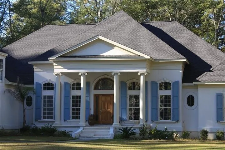 Slide of Roof Hunters